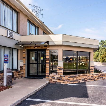 Quality Inn Ferry Pass Exterior foto