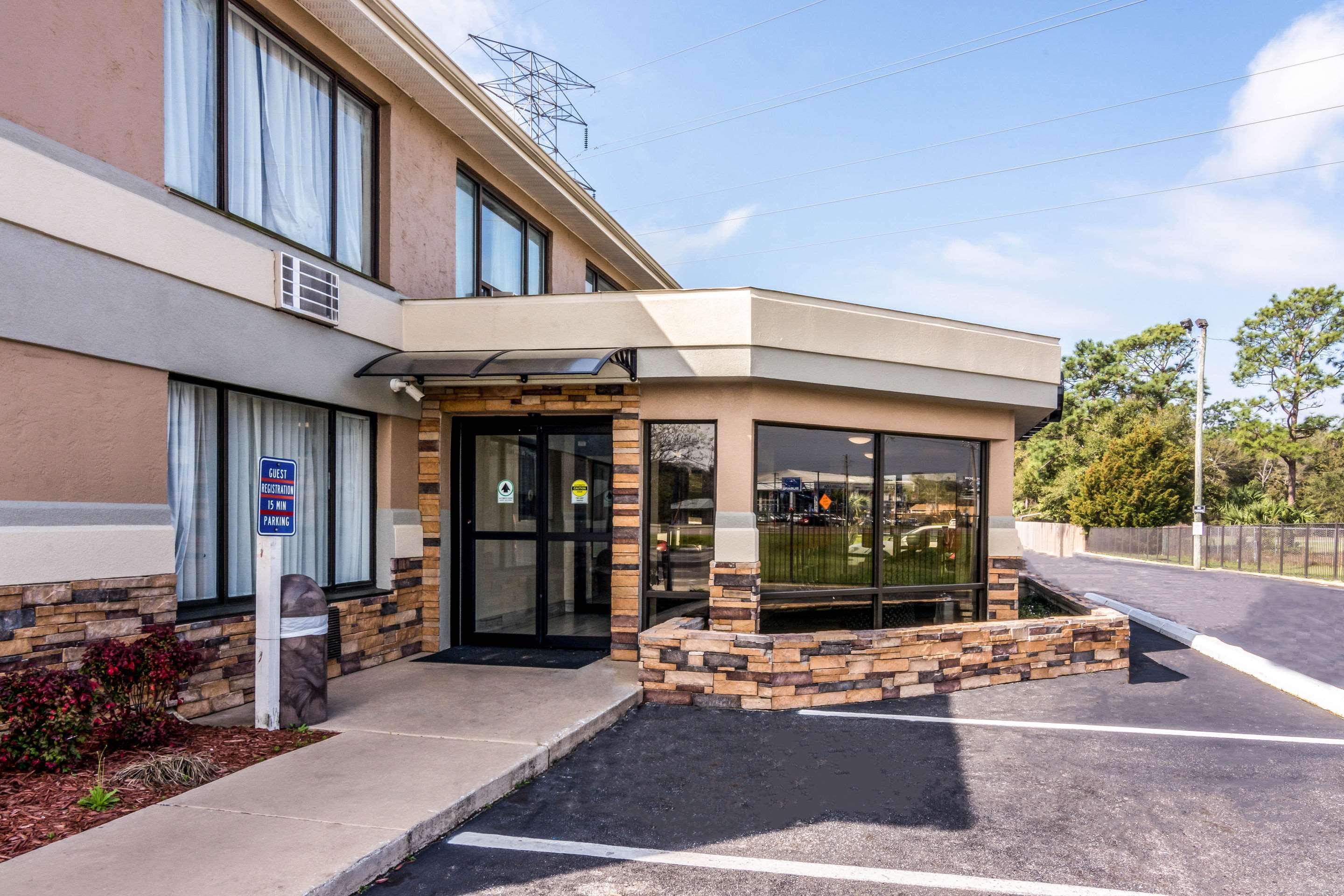 Quality Inn Ferry Pass Exterior foto
